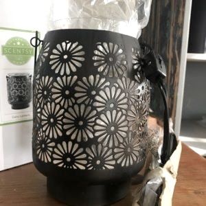 Scentsy warmer Daisy lantern